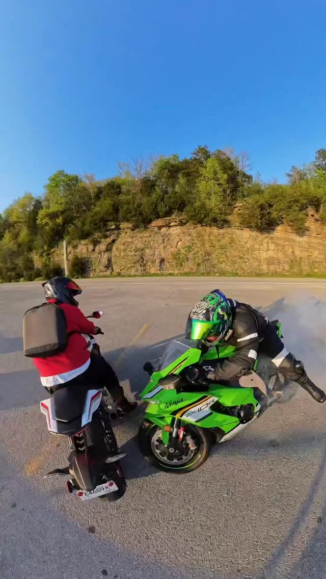 Part 2 🫣🫣 #honda #kawasaki #motorcycle #moto #motogirl