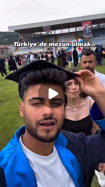 Gönderin 😂 @cemozu18 Takip etmeyi unutmayalım dostlar 🥳🙏🏻 #keşfet #üniversite #okul #beü #market