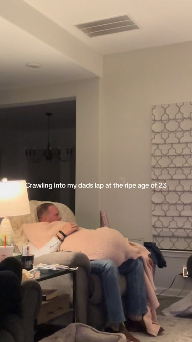 Me at any minor inconvenience #auntielife #auntchloe #dad #family #xyzbca