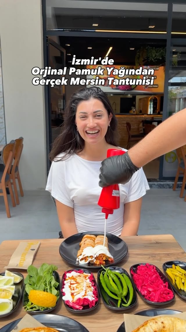 Beraber Gidelim Dediğine Gönder! 🍋 Burası Karşıyaka’da yeni şubesinin açan @ersin.tantuni Reklam değ…