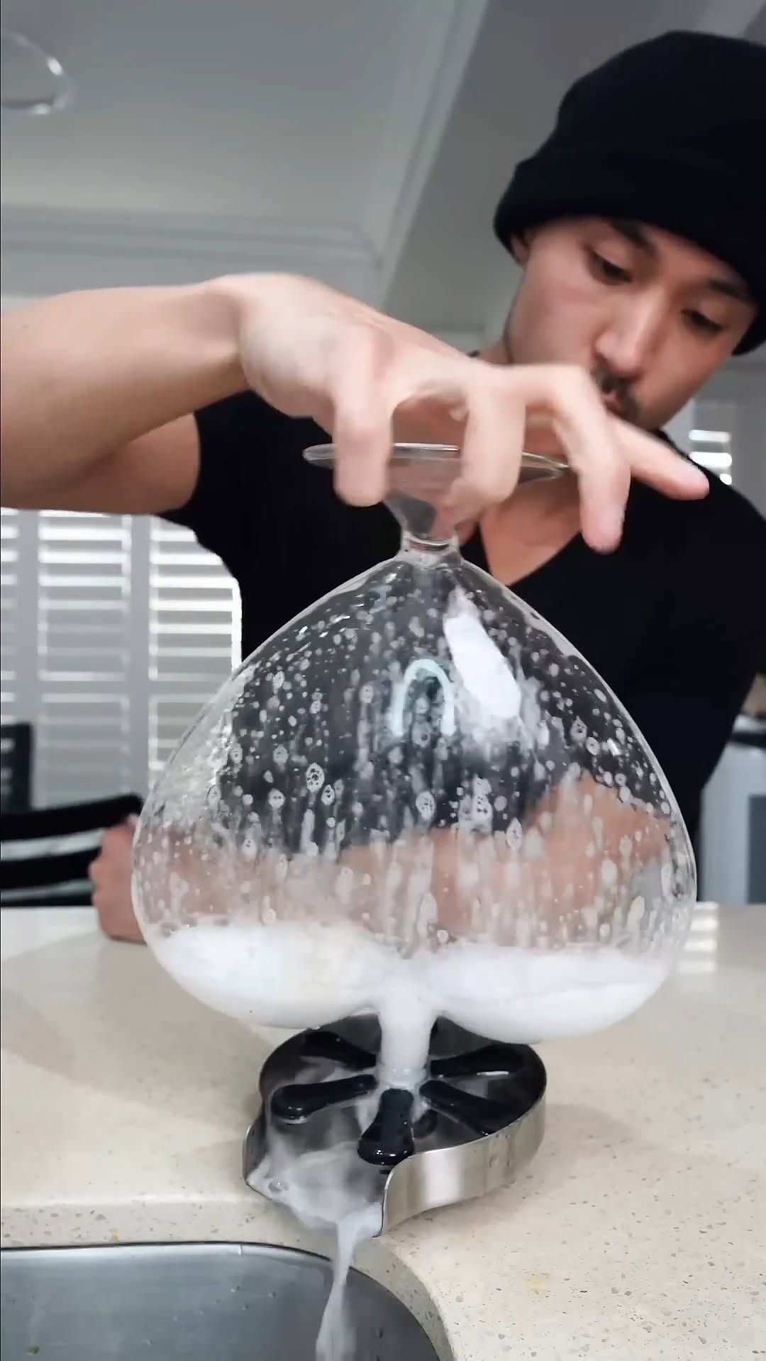Heart Wash #asmr #washing #cleaning #satisfying