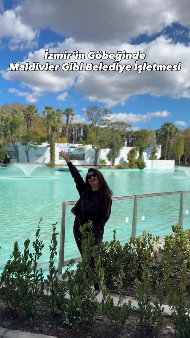 Burası İzmir’in central park’ı Kültürpark😁💚 Gazinoları yeniden restore etmeye başlamışlar. Ada gazin…