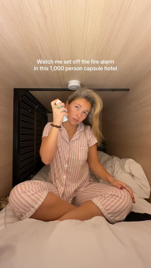 Bc why would spraying dry shampoo directly on the fire alarm set it off??? 🤡🤡🤡 #hostellife #capsuleh…
