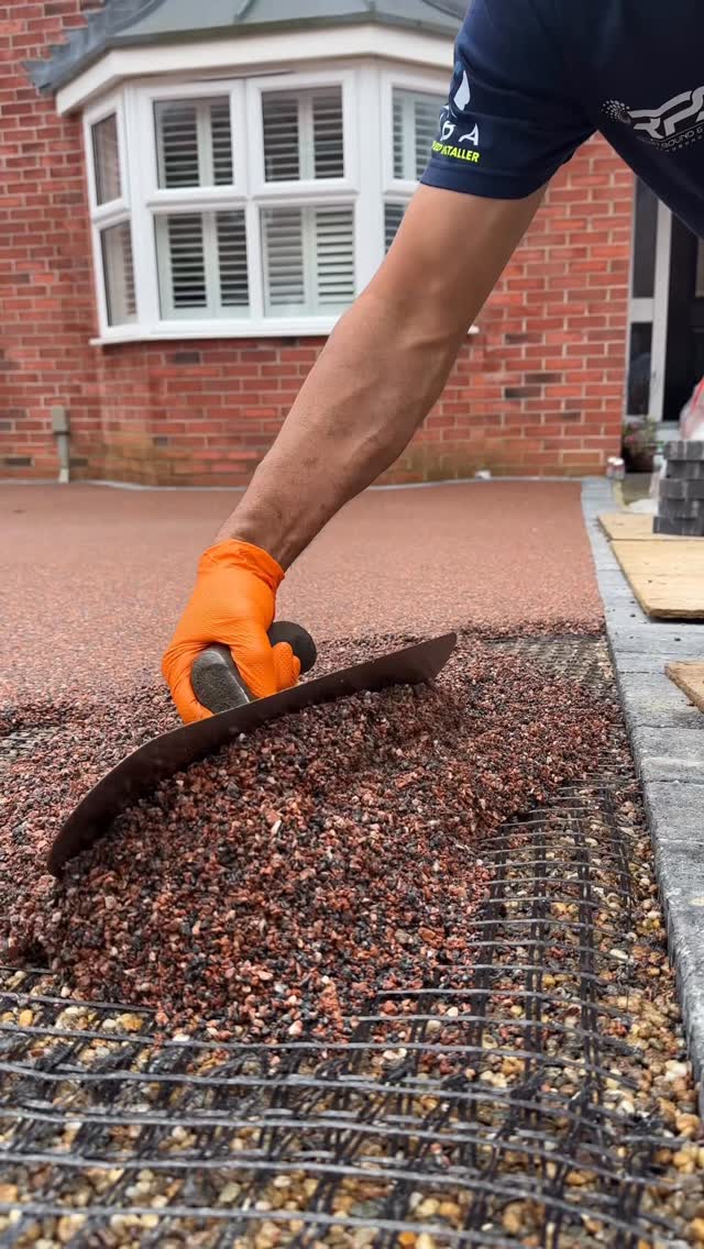 Built to drain, designed to impress 😮‍💨 @vubaresinproducts #resin #garden #diy