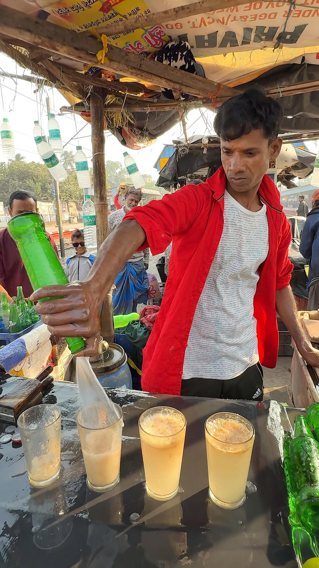 Most Satisfying Rocket Soda Pour Skill You’ll Ever See! 📍 Location Kolkata in India 💰 Price INR 20 #…