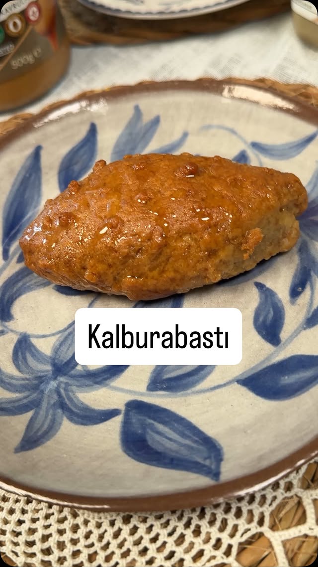 @merthelva işbirliği Kalburabastı . 1 su bardağı kül suyu (yoksa ılık portakal suyu) . 1 su bardağı …