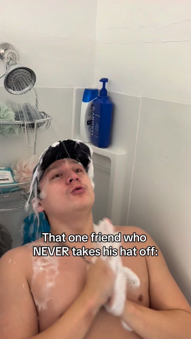 That hat be super glued to bros head 🤦‍♂️🧢