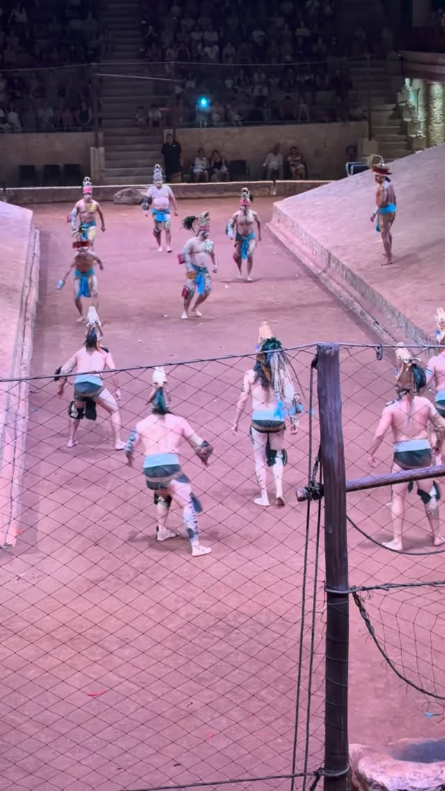 Pitz! O como se le conoce más comúnmente, el Juego de Pelota Mesoamericano. Es fascinante porque no …
