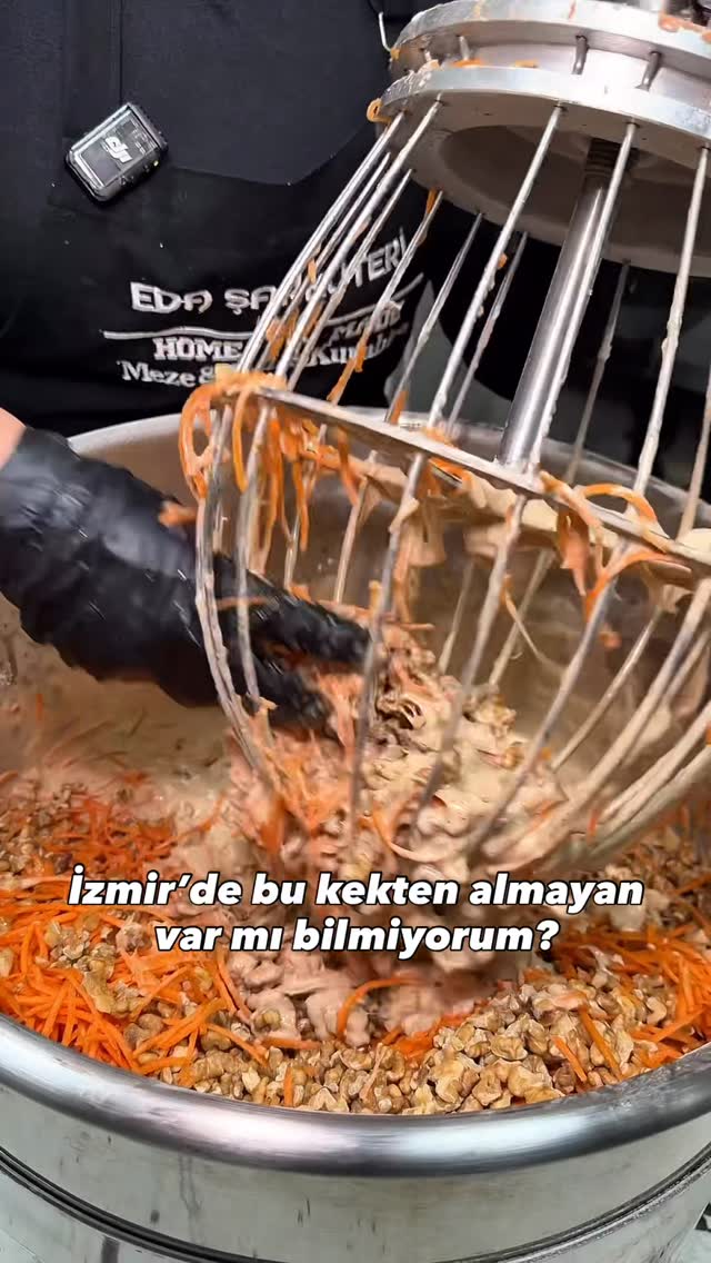 İzmir’de bu kekten almayan var mı bilmiyorum? 📍Fazıl Paşa caddesi No:65/B - Bornova 📍Bostanlı mahall…