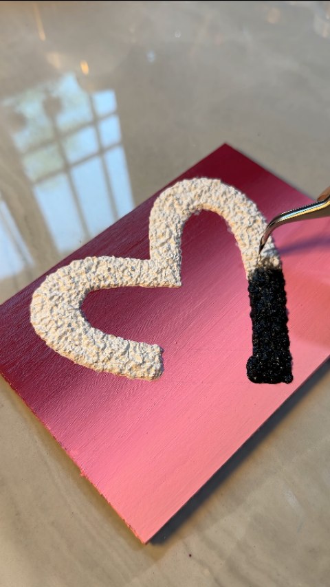 Art pin