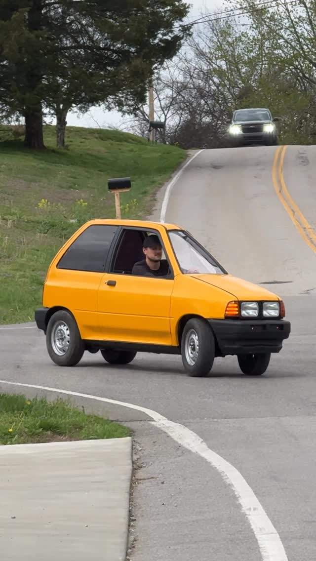 Just going for a little drive 🫸🫷