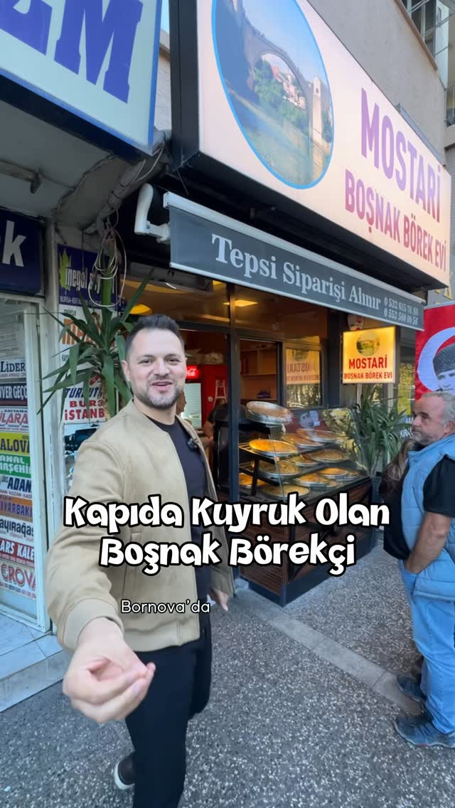 Bornova’da kapısında kuyruk olan @_mostaribosnakborekevi_ burası😍 özellikle hafta sonları çok ilgi v…