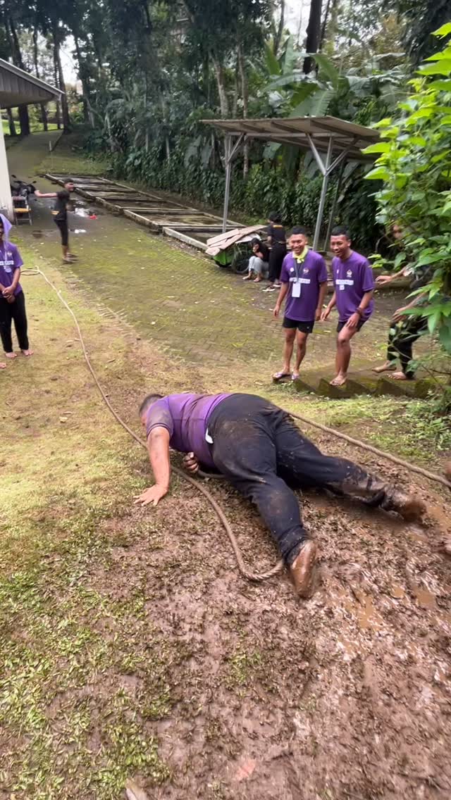 sebuah strategi baru #tariktambang #outbound #hmpj #lkmm25