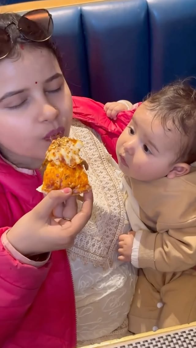 PoV: Mummaaa share please…😂😂🥹 #viral #momslife #babyreels #funnyvideos #follow