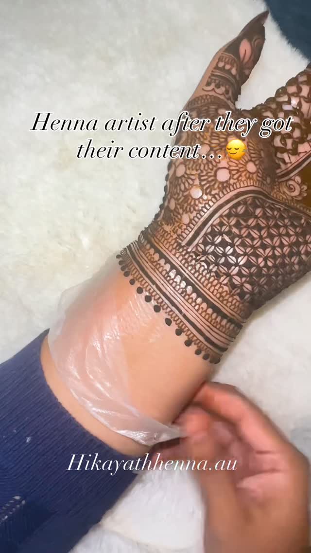 Easy trick to practice henna without staining your hands… 🙂‍↔️ #reelsviews#henna#boostmyreels#canber…