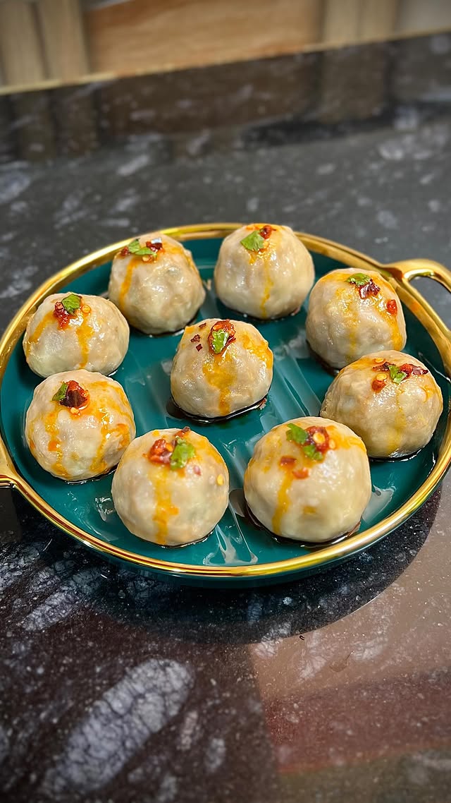 No Dough No Wrapper Easy Dumplings Ingredients- Cabbage Carrot Onion Green chilli Grated Ginger garl…