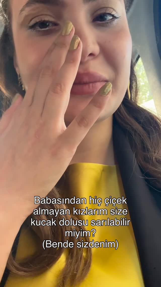 Bi tarafım hep buruk kalıcak.. #baba #babakız #çiçek #keşfet #fyp