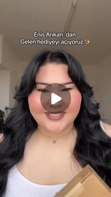 @enisarikan çok teşekkür ederim 🤩✨💖 #kesfet #fyp #kesfetteyiz #f #makeuptutorial