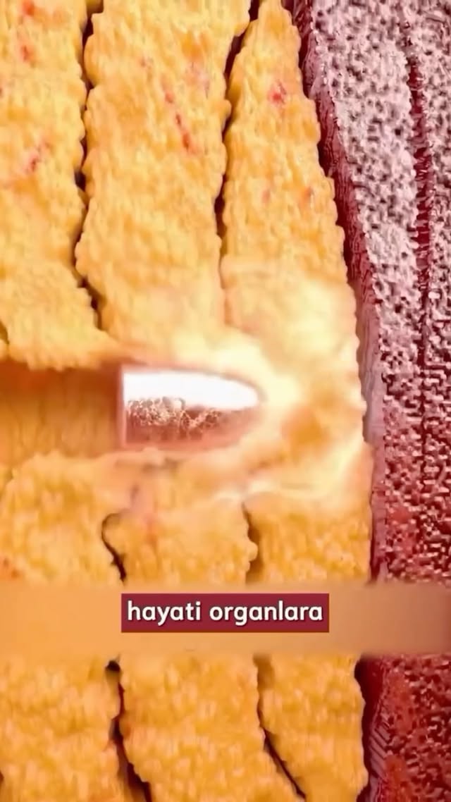 Kurşun geçirmez yelek pahalı… Ama şöyle bol malzemeli bir pide bazen hayat kurtarabilir 😅 Şaka bir y…