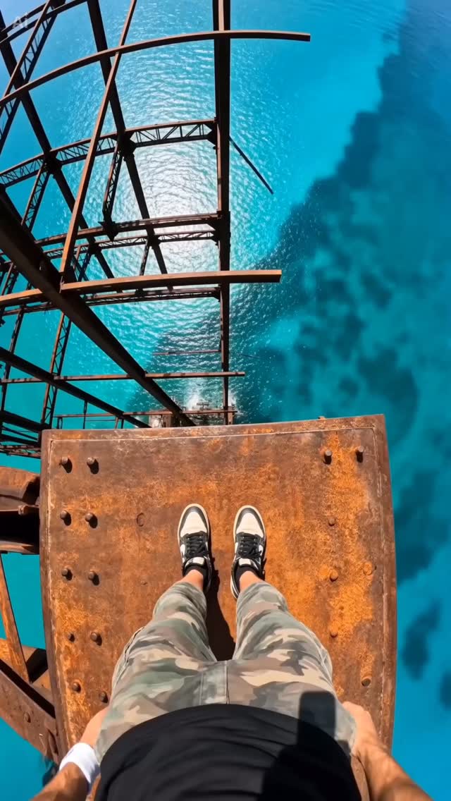 Tested this AI Parkour sequence in @capcutapp using Seedance 2.0🧑🏻‍💻 Comment “dive” and I’ll send th…