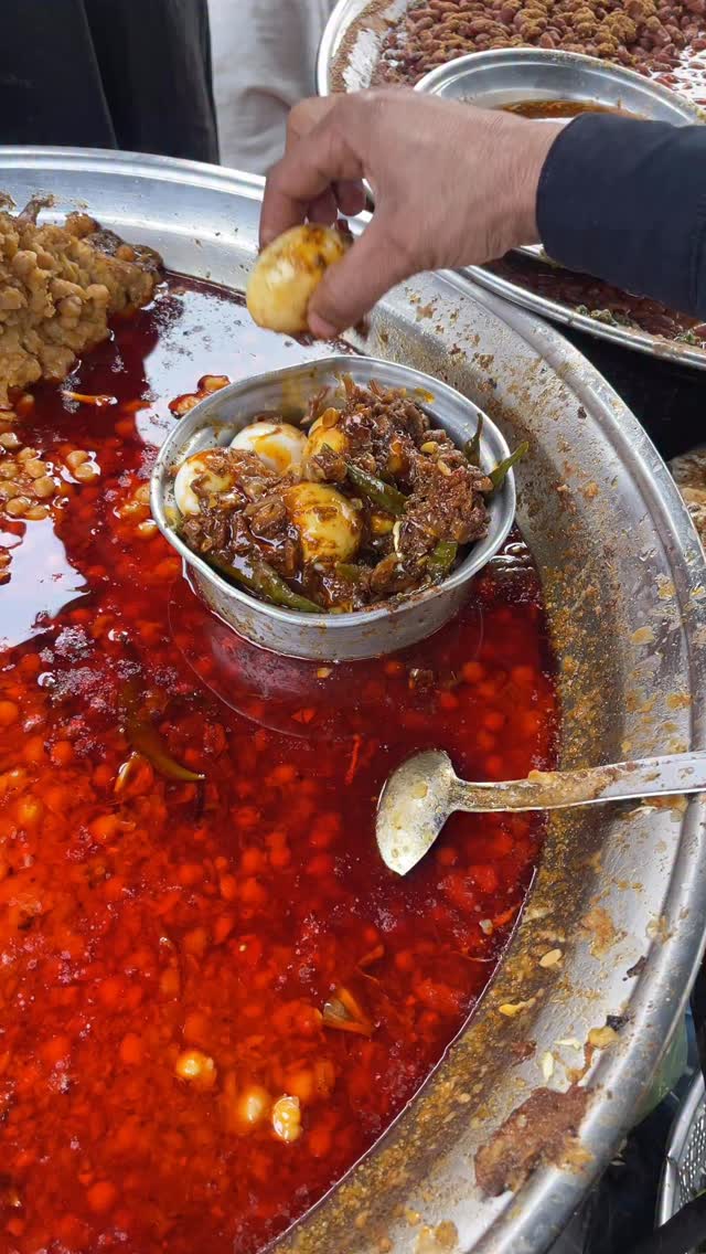 Chickpeas chaat with gravy and boiled egg #chickpeas #egg #foodie #fyp #shorts