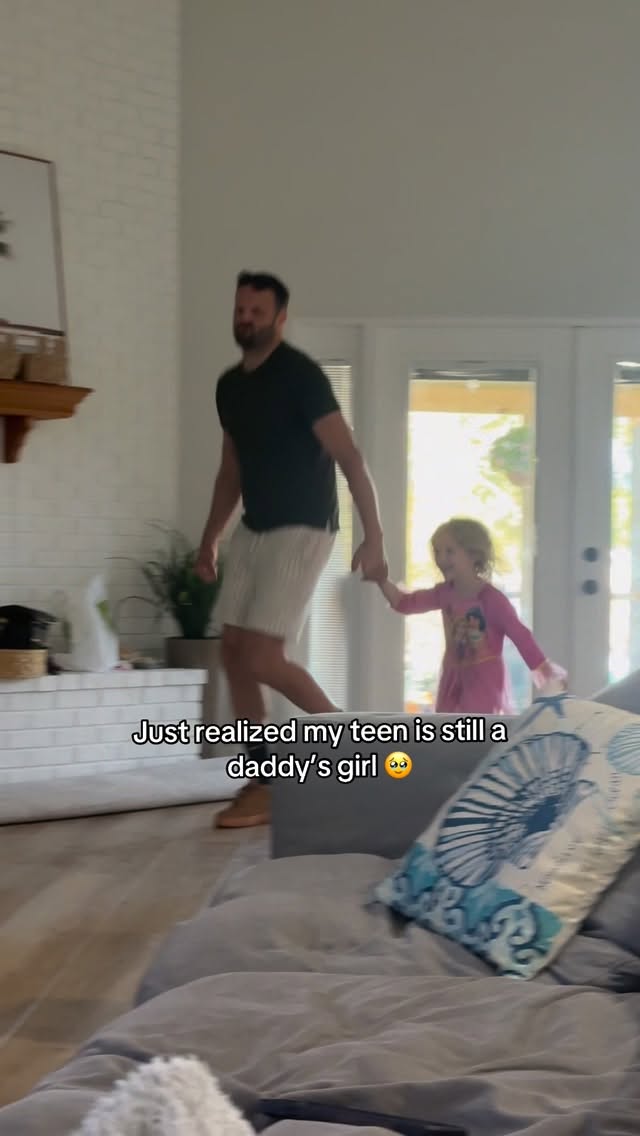 Gosh this just proves certain moments mean more to kids than you think 😭They would always dance to t…
