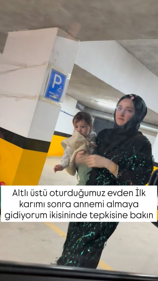 Hikayelerimize bakmayı unutmayın 🤭sizce hangimiz daha mutlu ve öne oturmak kimin hakkı?