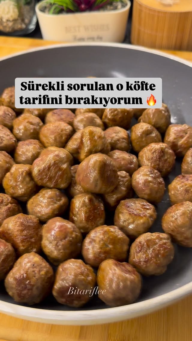 Yumuşak ve sulu köfte için ölçüsü şaşmayan tarif 👌 Mutlaka kaydedip bir kez deneyin, başka köfte tar…