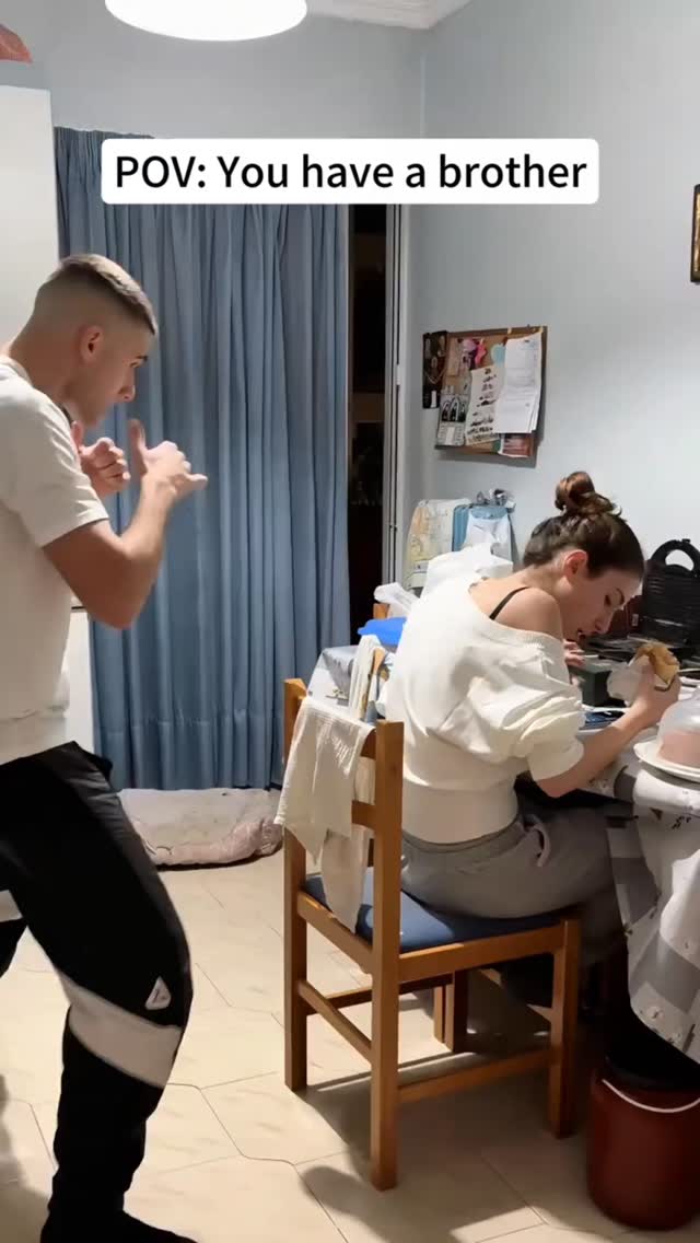 Tag your brother and sister 😁