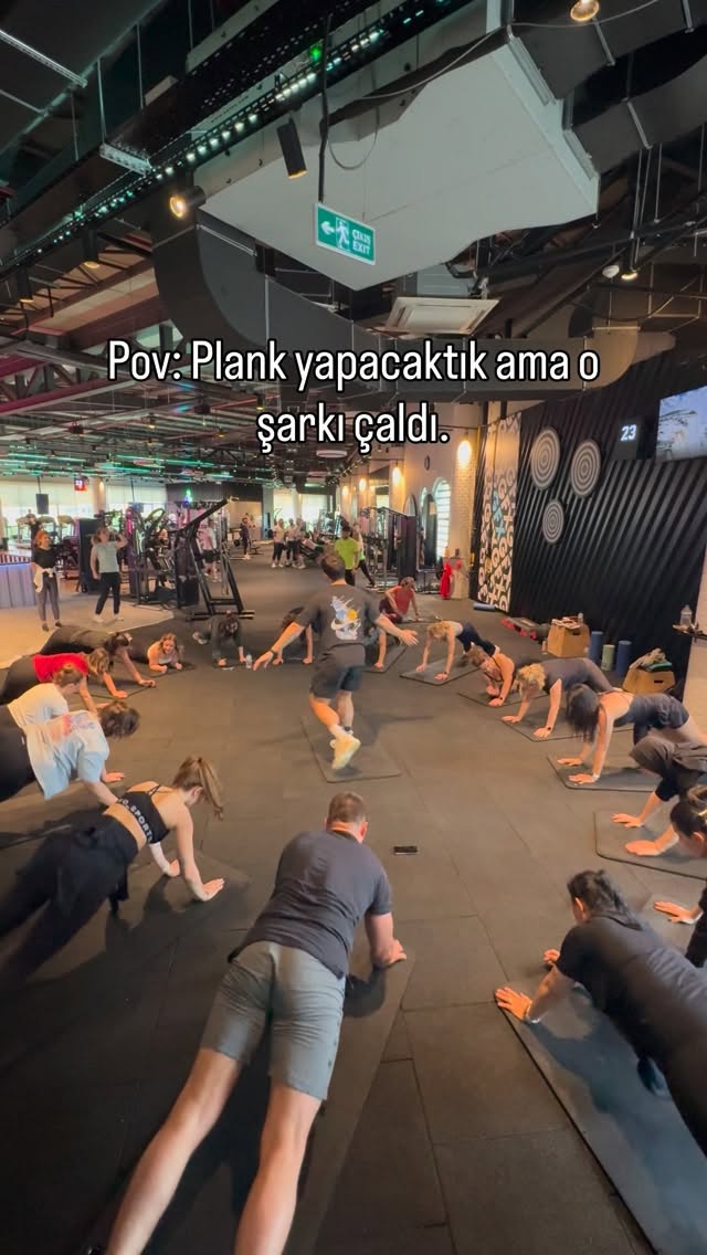 Yerimizde duramadık
