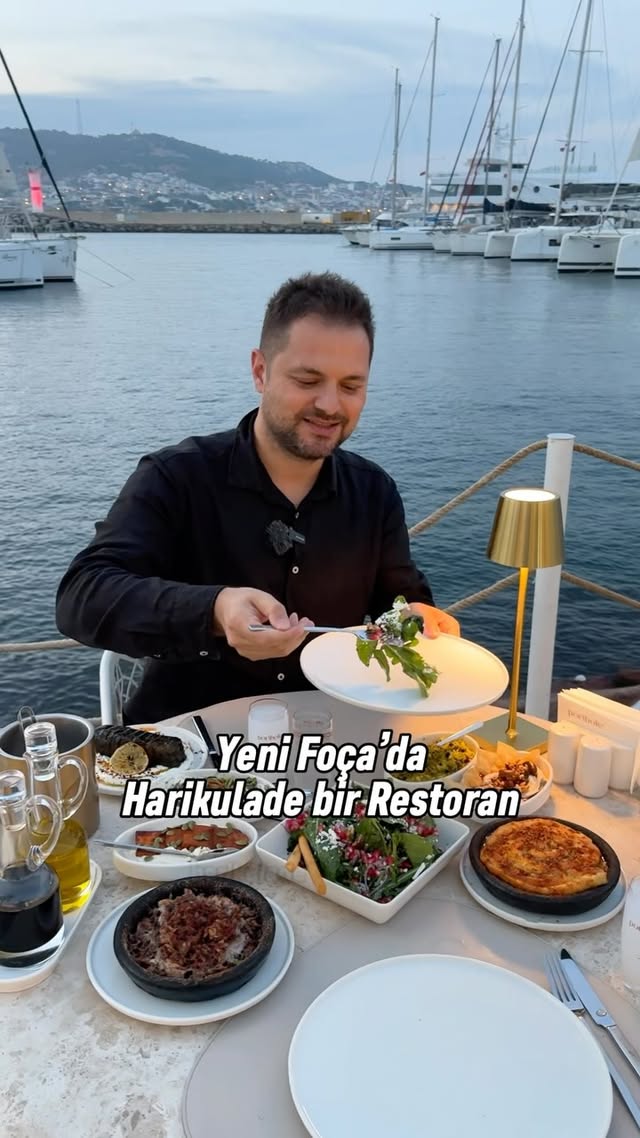 Çok hoşuma gitti burası @portholefoca #reklam😍 Yeni Foça da marina inanılmaz değiştirmiş bölgeyi. Gü…