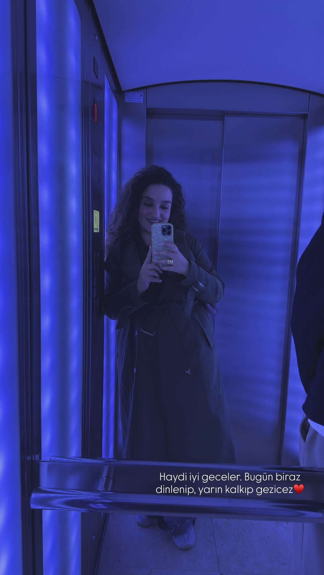 Media 10